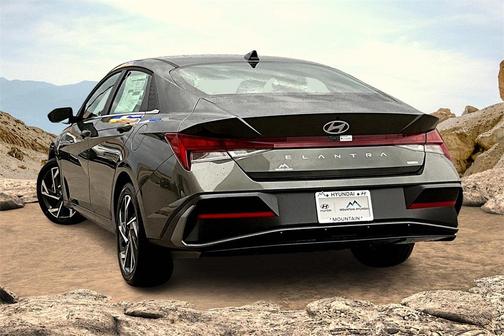 2025 Hyundai ELANTRA HEV Limited