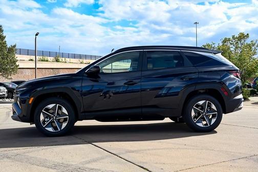 2025 Hyundai TUCSON Plug-In Hybrid SEL