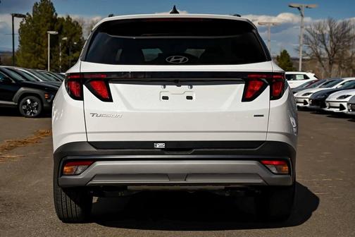 2025 Hyundai TUCSON SEL