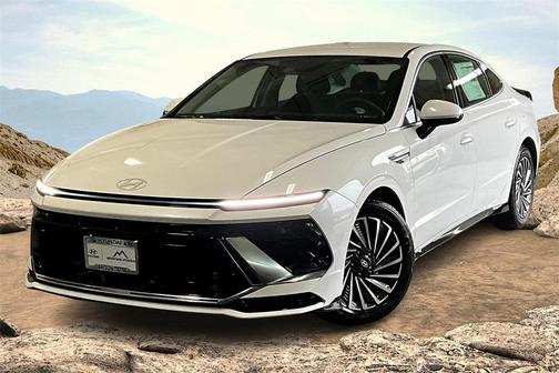 2025 Hyundai SONATA Hybrid SEL