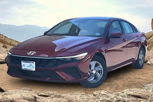Red 2025 Hyundai ELANTRA SE