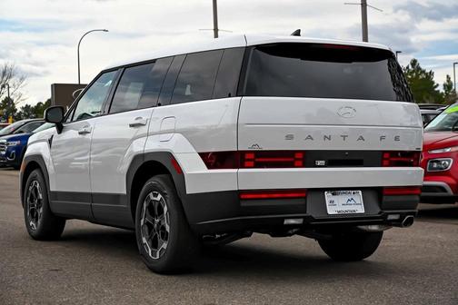 2025 Hyundai SANTA FE SE
