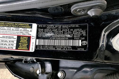 Attitude Black 2014 Toyota Avalon XLE