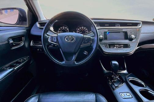 Attitude Black 2014 Toyota Avalon XLE