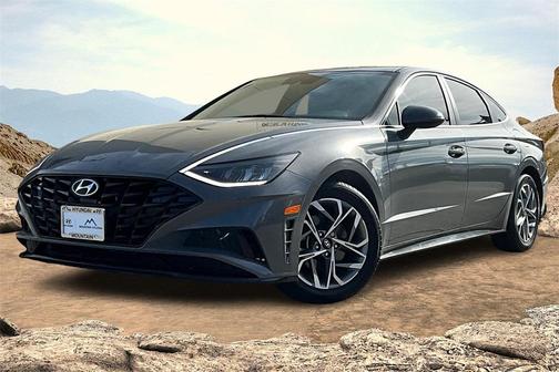 2022 Hyundai SONATA SEL