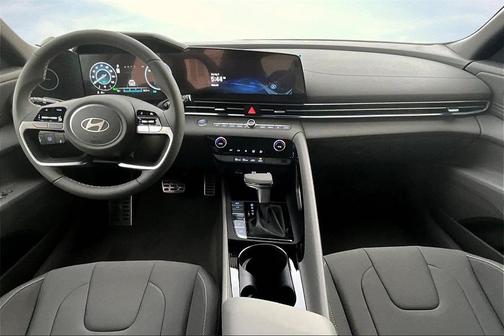 2025 Hyundai ELANTRA HEV SEL Sport