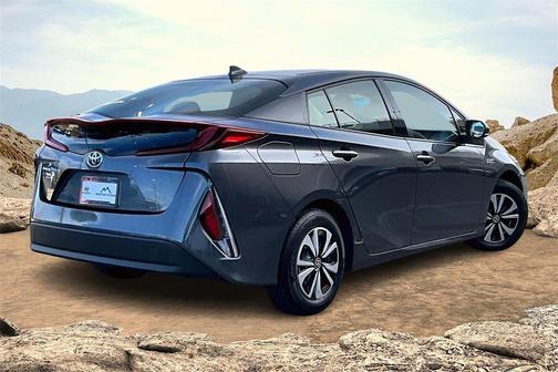 2017 Toyota Prius Prime Plus