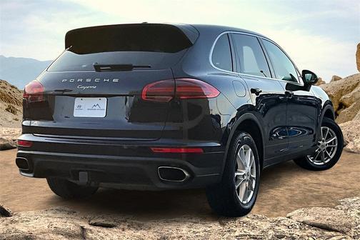 2018 Porsche Cayenne Base