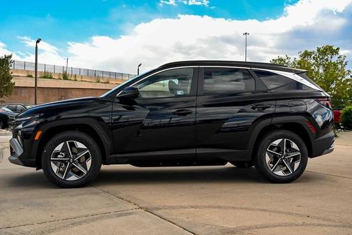 2025 Hyundai TUCSON Plug-In Hybrid SEL