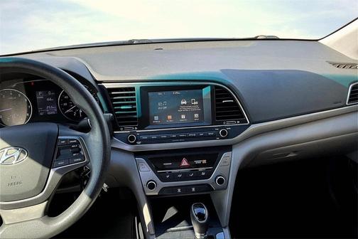 1999 Mercedes-Benz CLK-Class Base
