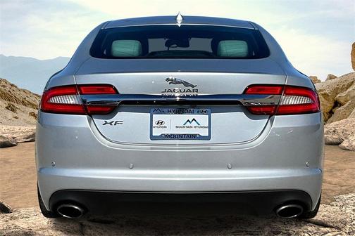 2015 Jaguar XF 2.0T Premium