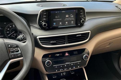 2021 Hyundai TUCSON SEL