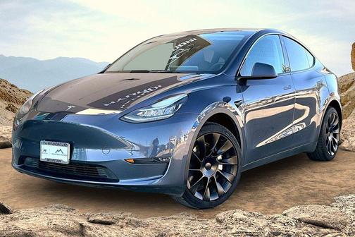 2023 Tesla Model Y Long Range