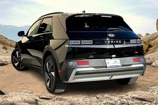 2025 Hyundai IONIQ 5 SEL