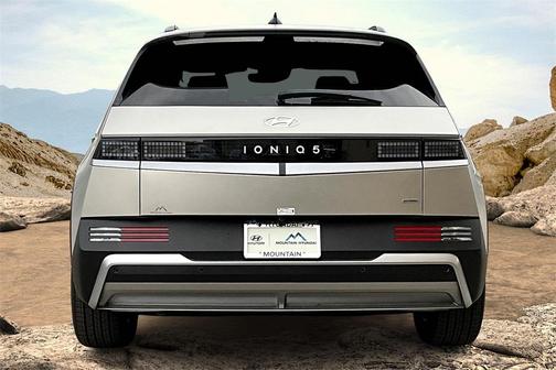2025 Hyundai IONIQ 5 SEL