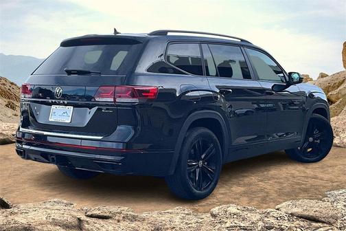 2023 Volkswagen Atlas 3.6 V6 SEL R-Line Black