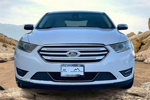 2015 Ford Taurus Limited