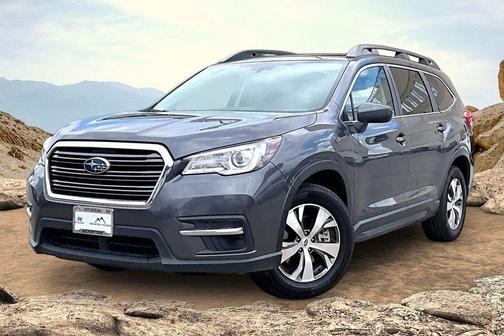 Magnetite Gray Metallic 2022 Subaru Ascent Premium 7-Passenger