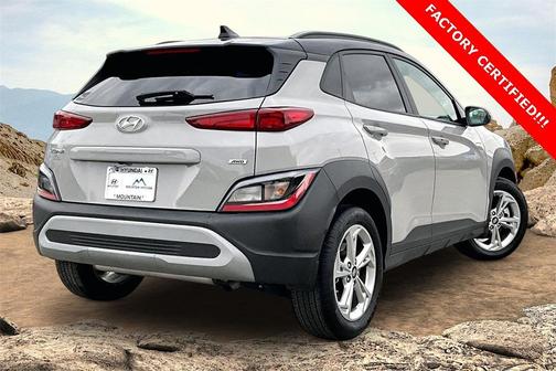 2023 Hyundai KONA SEL
