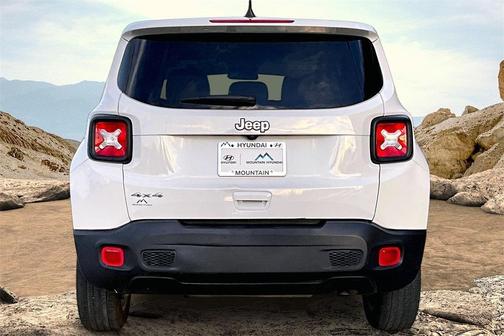 2023 Jeep Renegade Latitude