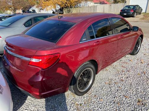2011 Chrysler 200 Touring