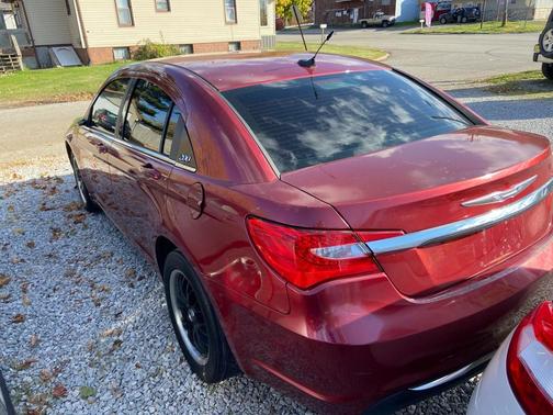 2011 Chrysler 200 Touring