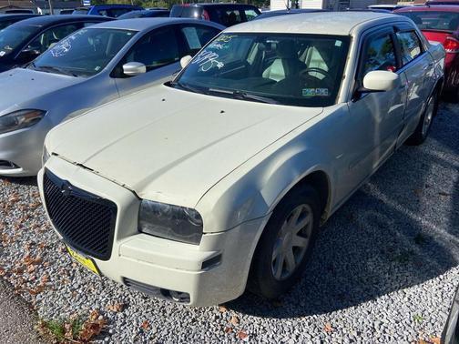 2005 Chrysler 300 Touring