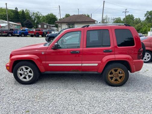 Red 2005 Jeep Liberty Limited