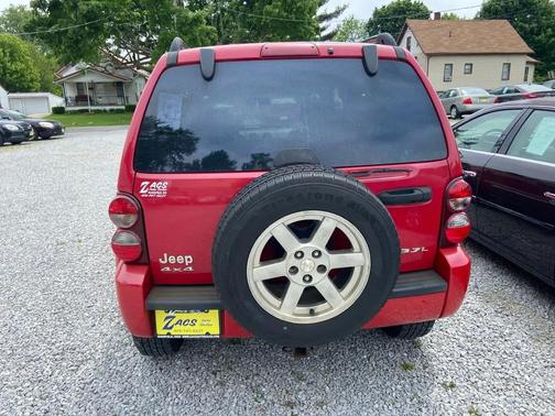 Red 2005 Jeep Liberty Limited