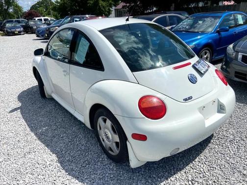 2001 Volkswagen New Beetle GLS