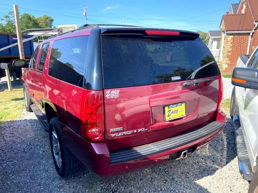 Maroon 2007 GMC Yukon XL 1500 SLT