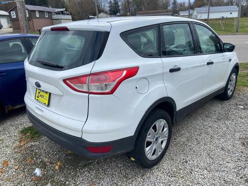 2014 Ford Escape S