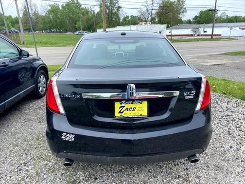 2010 Lincoln MKS Base
