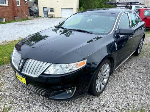 2010 Lincoln MKS Base