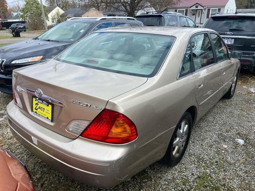 2002 Toyota Avalon XL