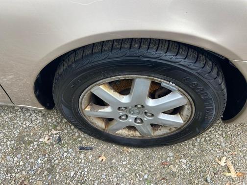 2002 Toyota Avalon XL