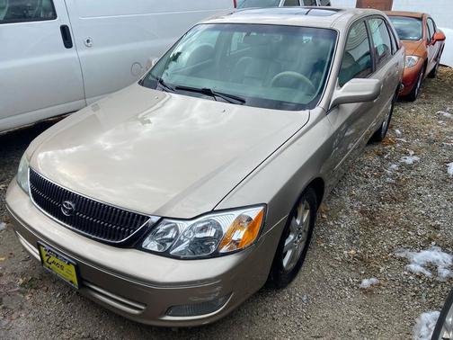 2002 Toyota Avalon XL