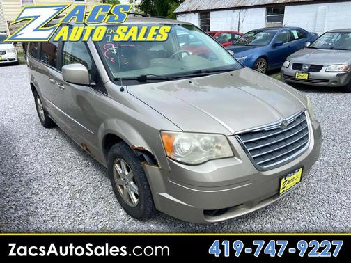 2009 Chrysler Town & Country Touring