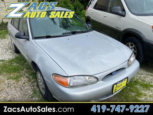 Silver Frost Clearcoat Metallic 1997 Ford Escort LX