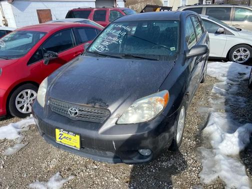 2005 Toyota Matrix Base