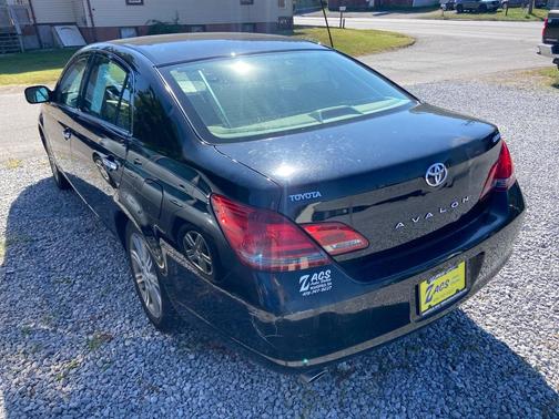 2008 Toyota Avalon XLS