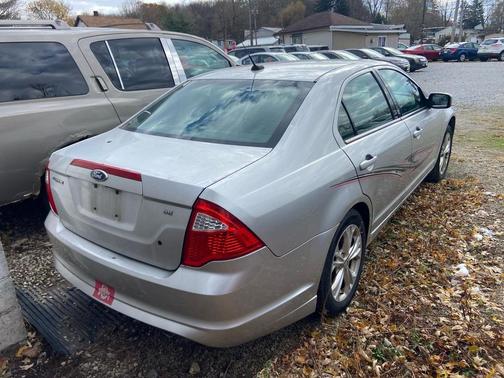 2012 Ford Fusion SE