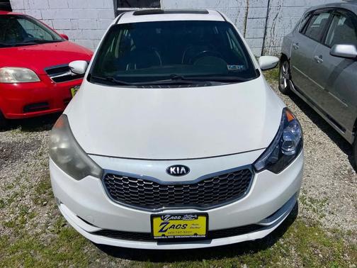 Snow White Pearl 2016 Kia Forte EX