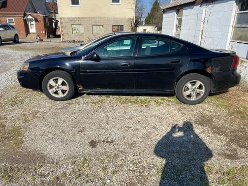 2005 Pontiac Grand Prix Base