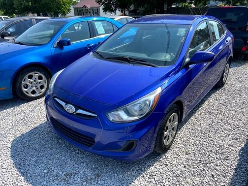2013 Hyundai Accent GLS