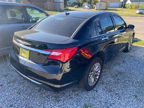 2012 Chrysler 200 Limited