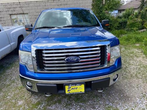 Blue 2011 Ford F-150 XLT