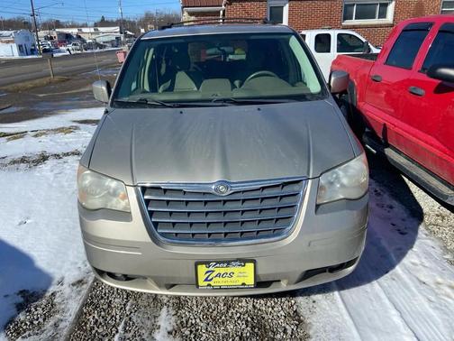 2009 Chrysler Town & Country Touring