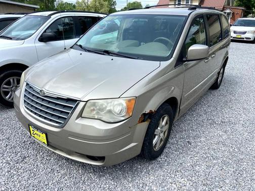 2009 Chrysler Town & Country Touring
