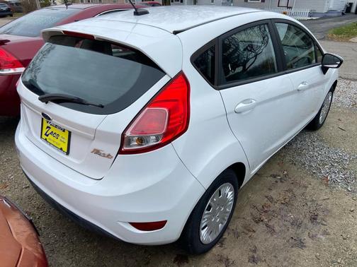 2016 Ford Fiesta S